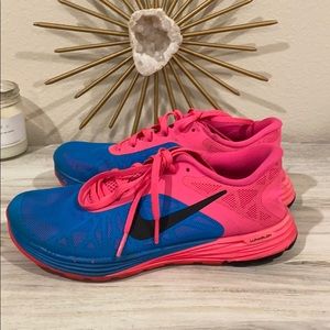 COPY - Nike royal blue and hot pink neutral ride …